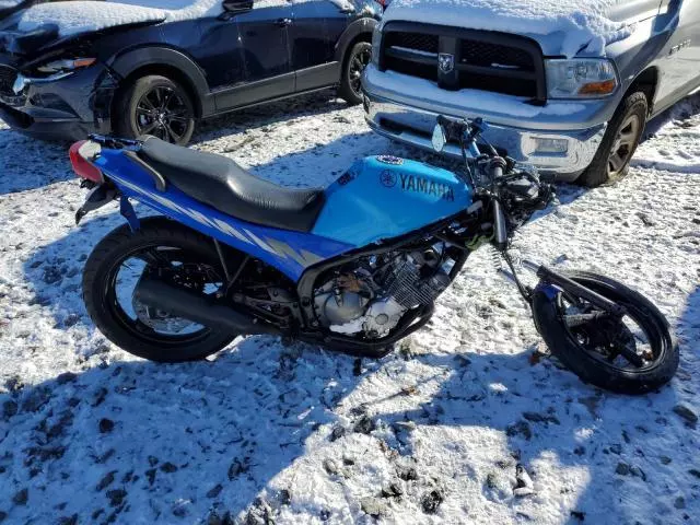 1993 Yamaha XJ600 S