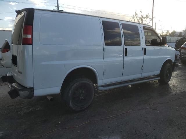 2017 GMC Savana G2500