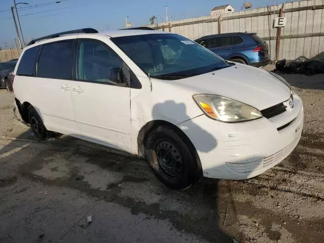 2005 Toyota Sienna CE