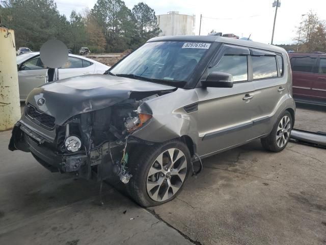 2013 KIA Soul +