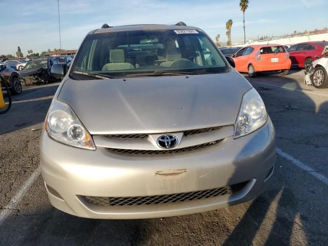 2008 Toyota Sienna CE