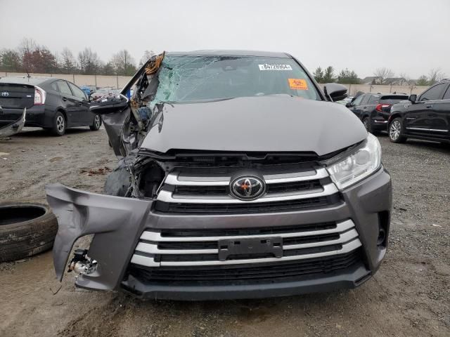 2019 Toyota Highlander LE