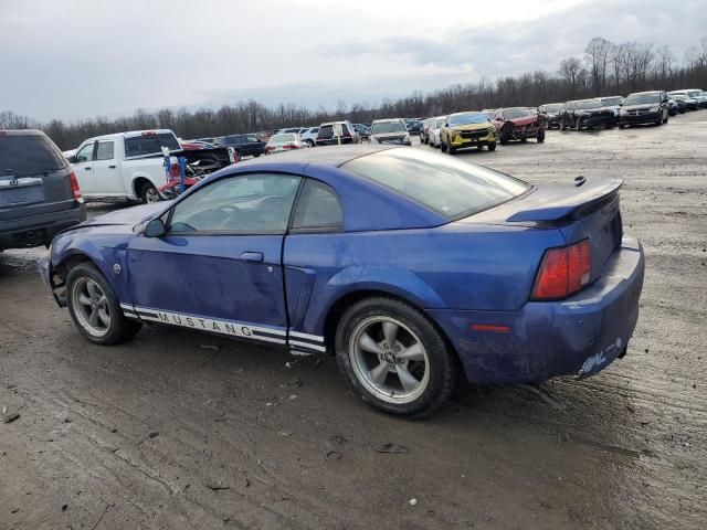 2004 Ford Mustang