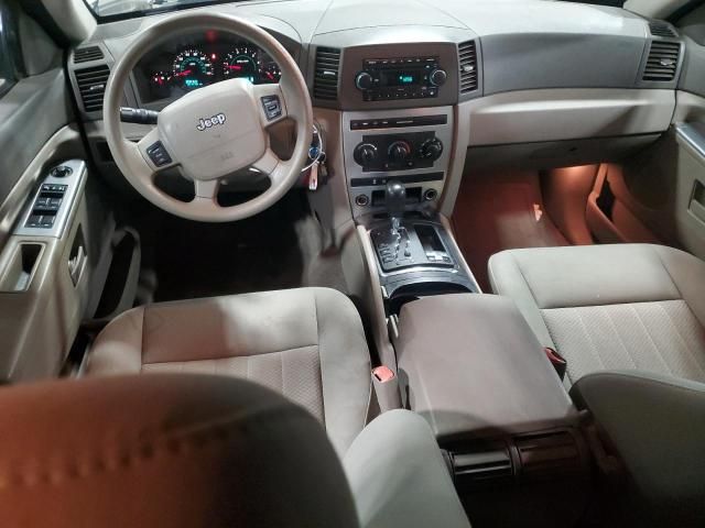 2006 Jeep Grand Cherokee Laredo