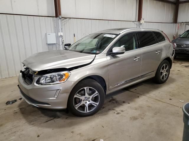 2015 Volvo XC60 T6 Premier