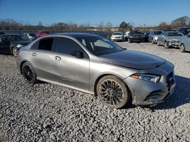 2020 Mercedes-Benz A 220