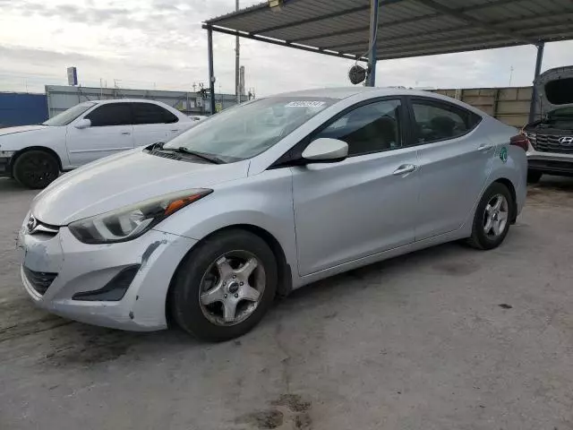 2016 Hyundai Elantra SE