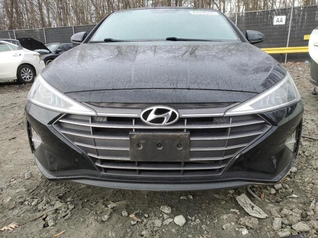 2019 Hyundai Elantra SE