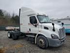 2017 Freightliner Cascadia 113