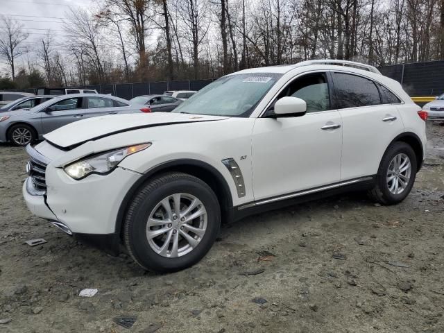 2016 Infiniti QX70