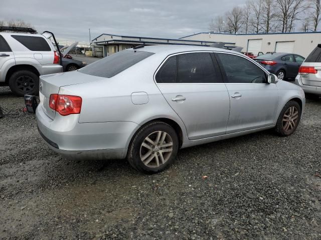 2005 Volkswagen New Jetta 2.5L Option Package 2