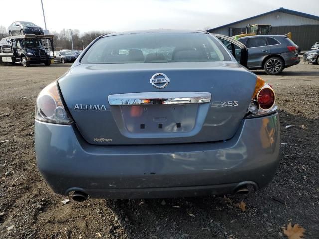 2010 Nissan Altima Base