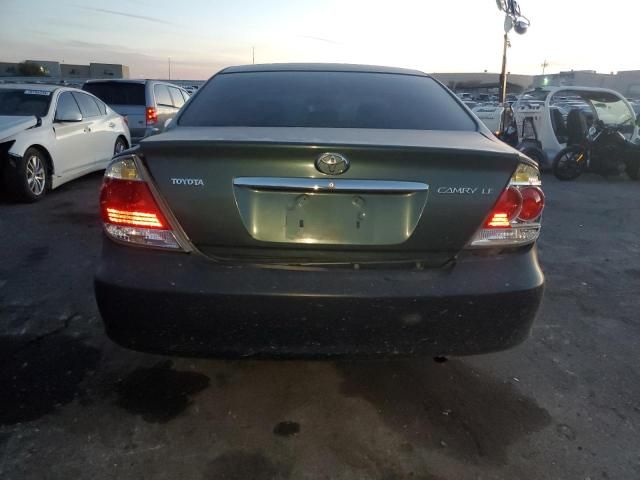 2005 Toyota Camry LE