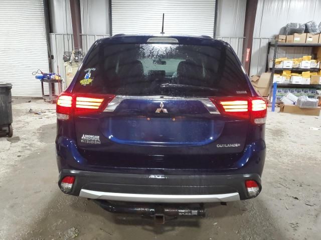 2016 Mitsubishi Outlander SE