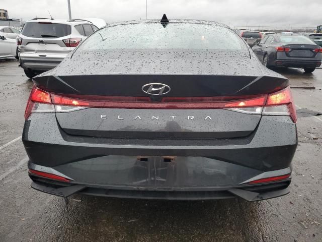 2022 Hyundai Elantra SEL