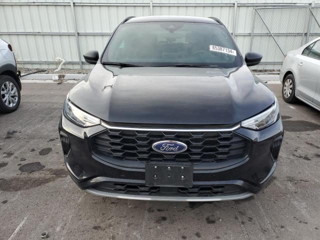 2023 Ford Escape ST Line