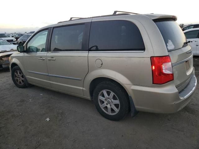 2012 Chrysler Town & Country Touring L