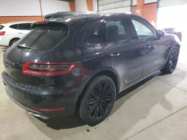 2015 Porsche Macan Turbo