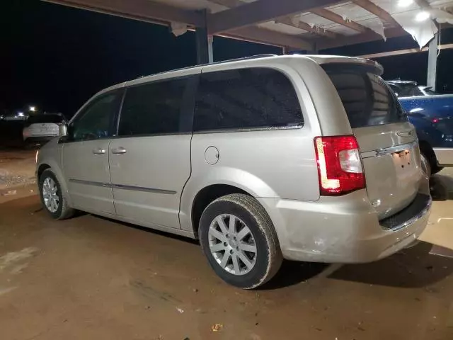 2013 Chrysler Town & Country Touring