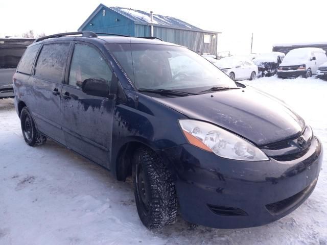 2007 Toyota Sienna LE