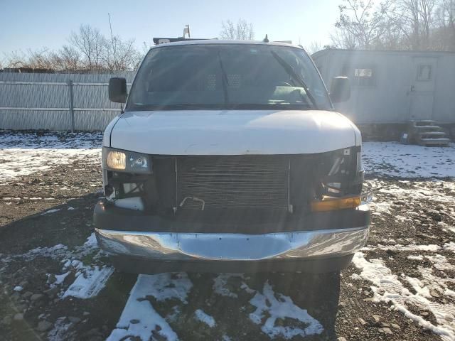 2021 Chevrolet Express G2500