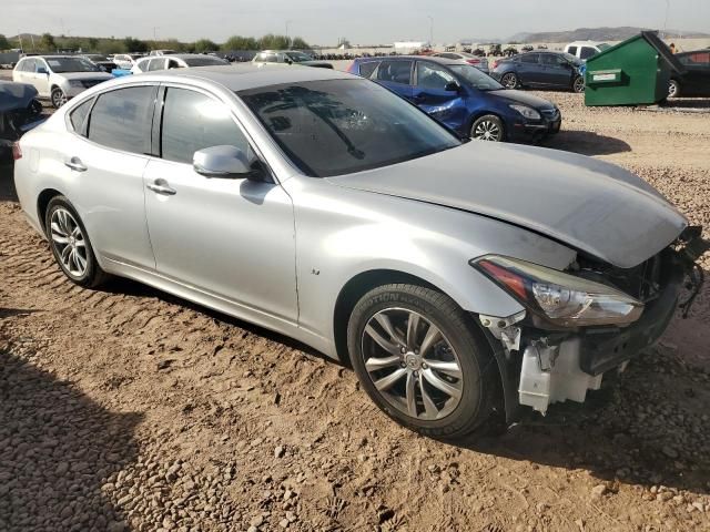 2018 Infiniti Q70 3.7 Luxe