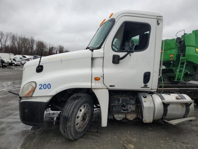 2012 Freightliner Cascadia 125