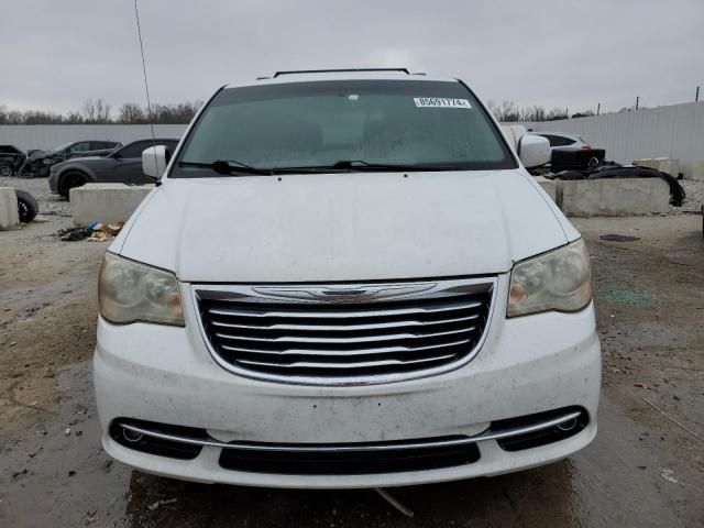 2013 Chrysler Town & Country Touring