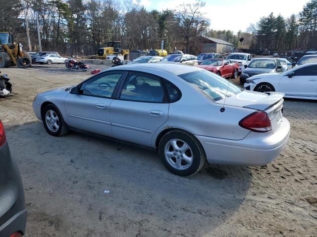 2004 Ford Taurus SE