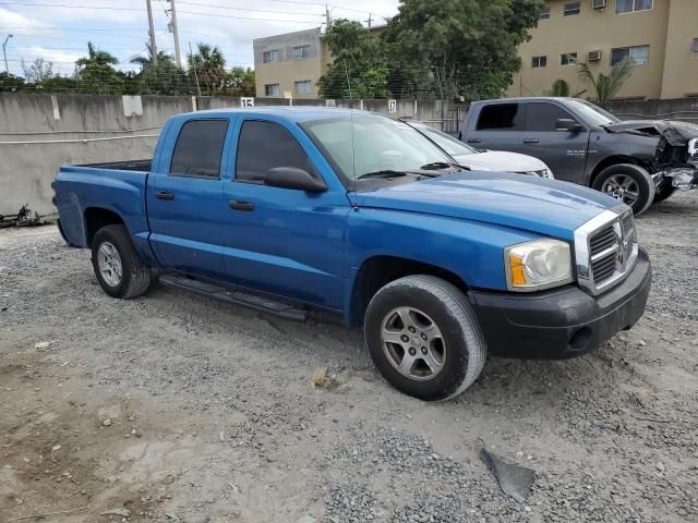 2007 Dodge Dakota Quattro