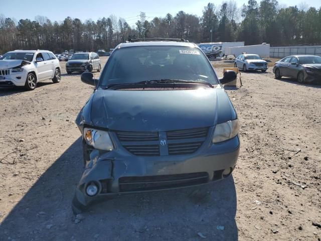 2005 Dodge Grand Caravan SXT