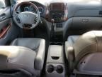 2005 Toyota Sienna XLE