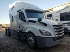 2021 Freightliner Cascadia 126