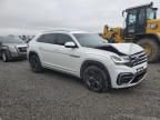 2022 Volkswagen Atlas Cross Sport SEL R-Line