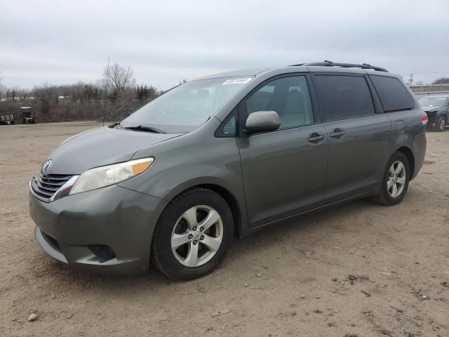 2011 Toyota Sienna LE