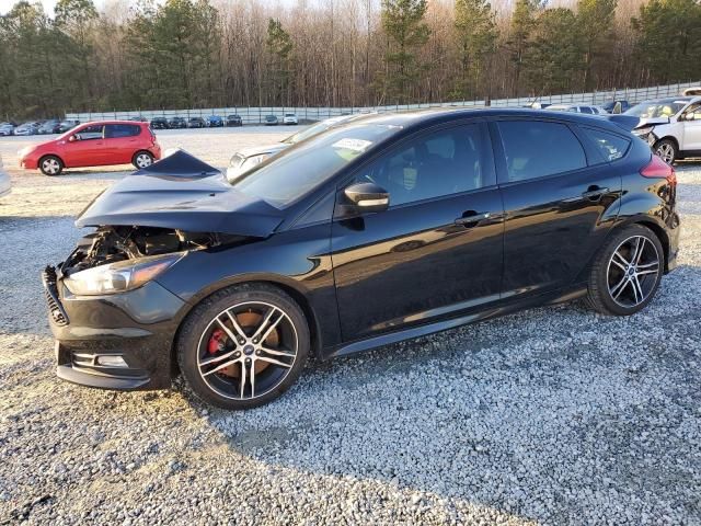 2018 Ford Focus ST