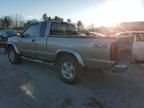 2000 Nissan Frontier King Cab XE