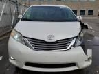 2016 Toyota Sienna XLE