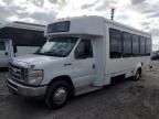 2013 Ford Econoline E450 Super Duty Cutaway Van