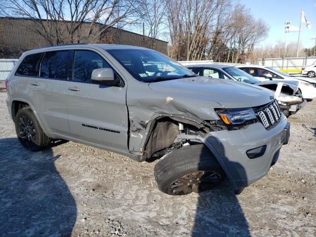 2022 Jeep Grand Cherokee Laredo E