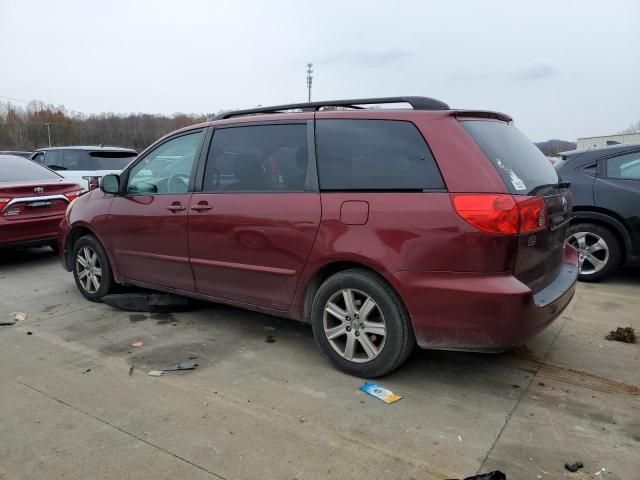 2009 Toyota Sienna CE