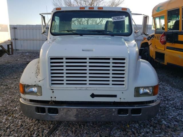 1995 International 4000 4700