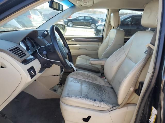 2010 Volkswagen Routan SE