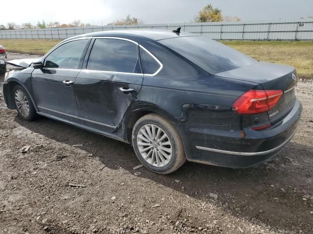 2016 Volkswagen Passat SE