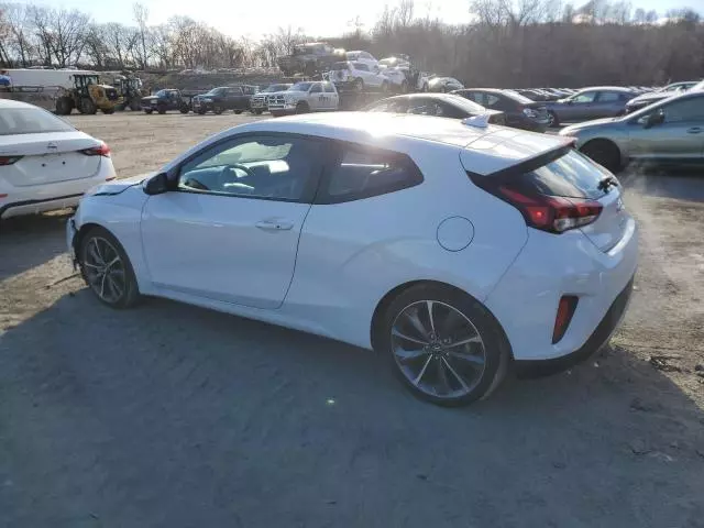 2020 Hyundai Veloster Base