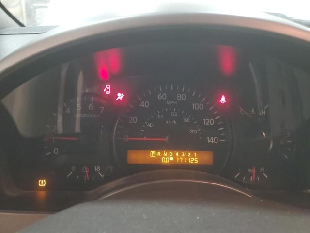 2004 Nissan Titan XE