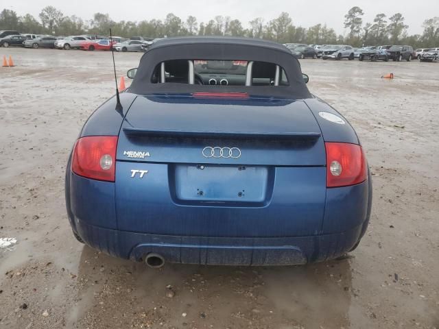 2004 Audi TT