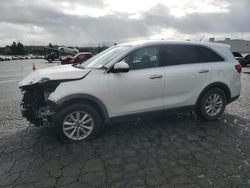 KIA Vehiculos salvage en venta: 2020 KIA Sorento S