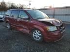 2010 Chrysler Town & Country Limited