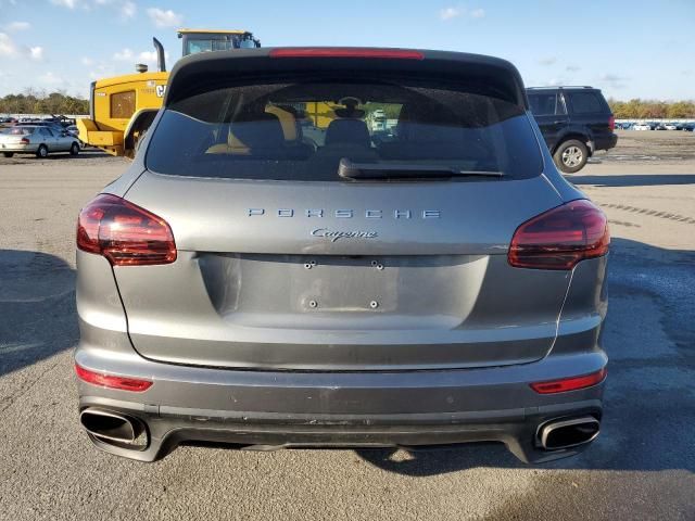 2016 Porsche Cayenne